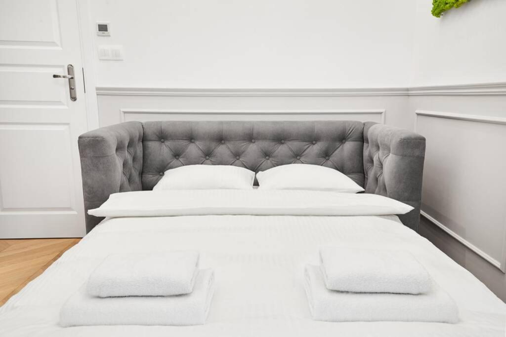 Househost Apartment I: Studencka Street Krasków Εξωτερικό φωτογραφία
