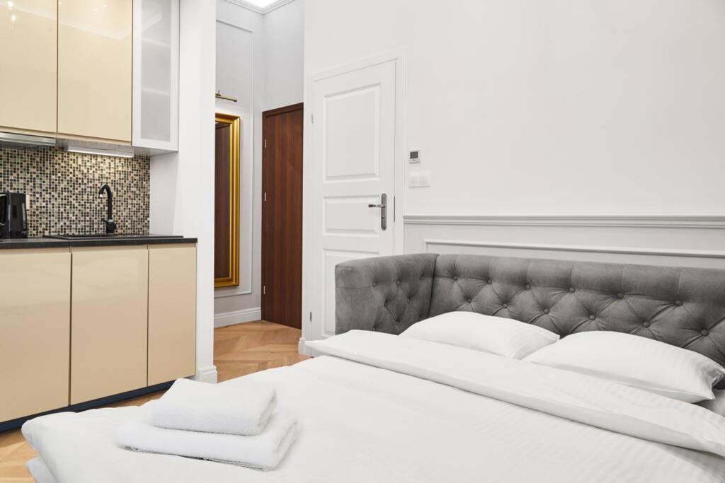 Househost Apartment I: Studencka Street Krasków Εξωτερικό φωτογραφία